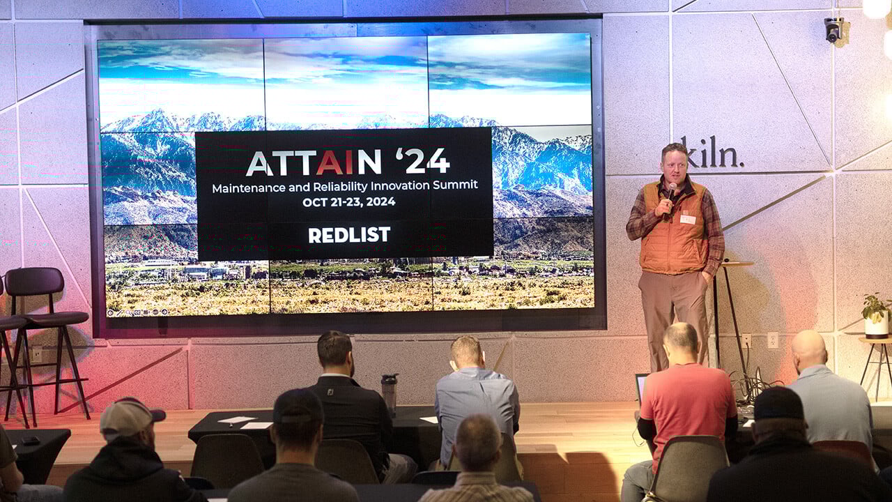 Tal-Speaking-at-Attain_web